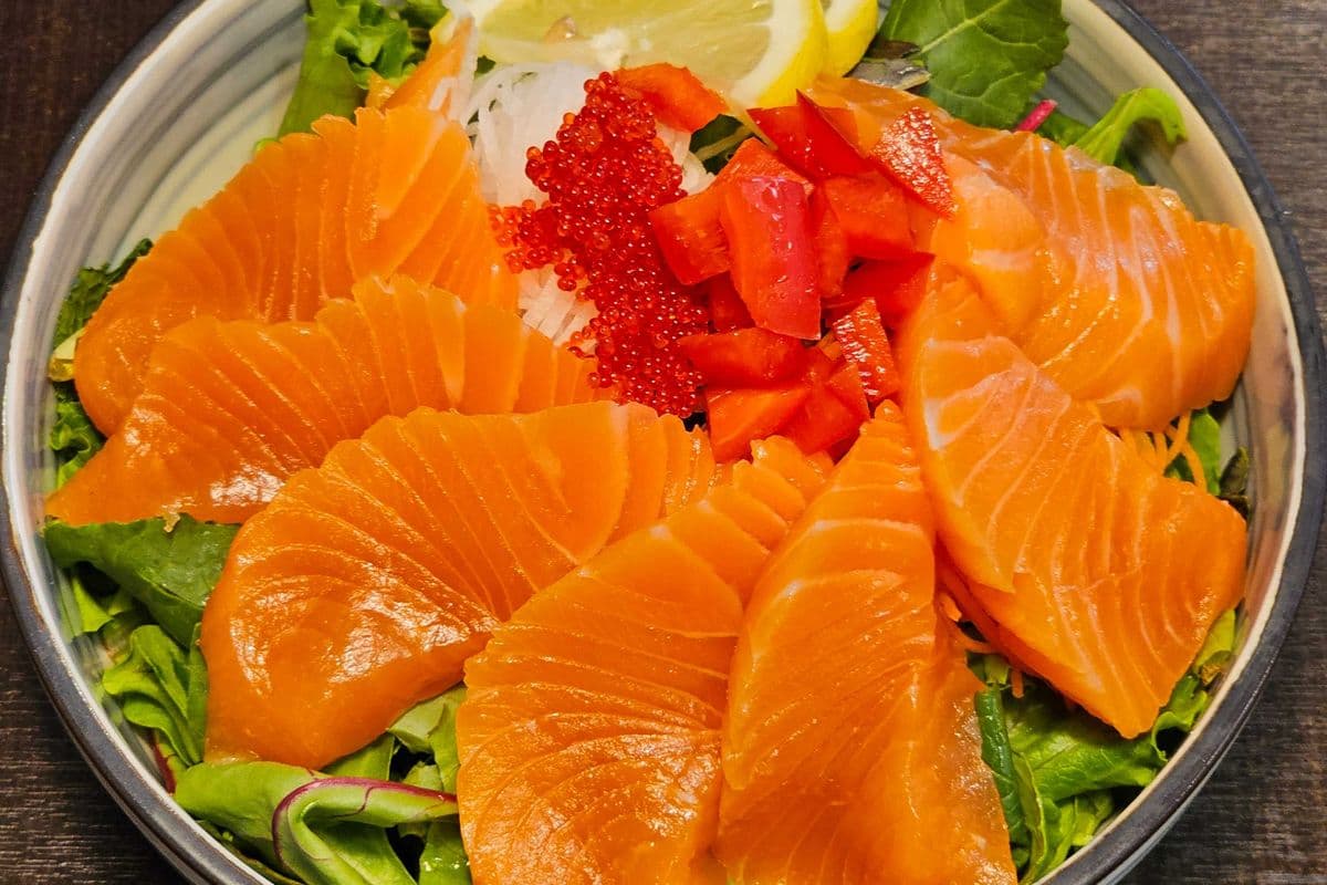 Salmon Sashimi Salad