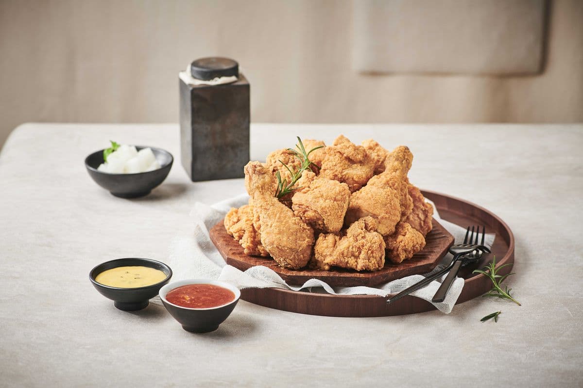 Pelicana Fried Chicken (8 pcs)