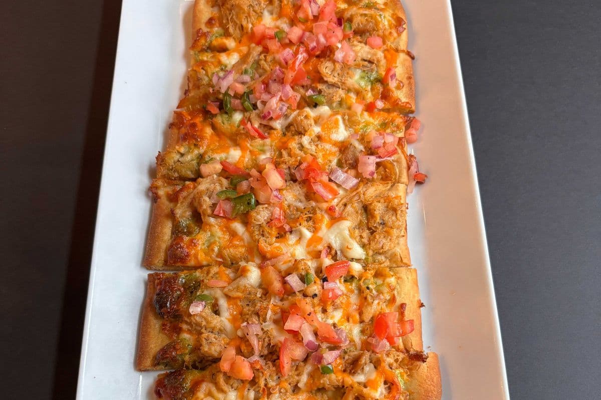 Pain Plat au Pesto et au Fromage / Cheesy Pesto Flatbread