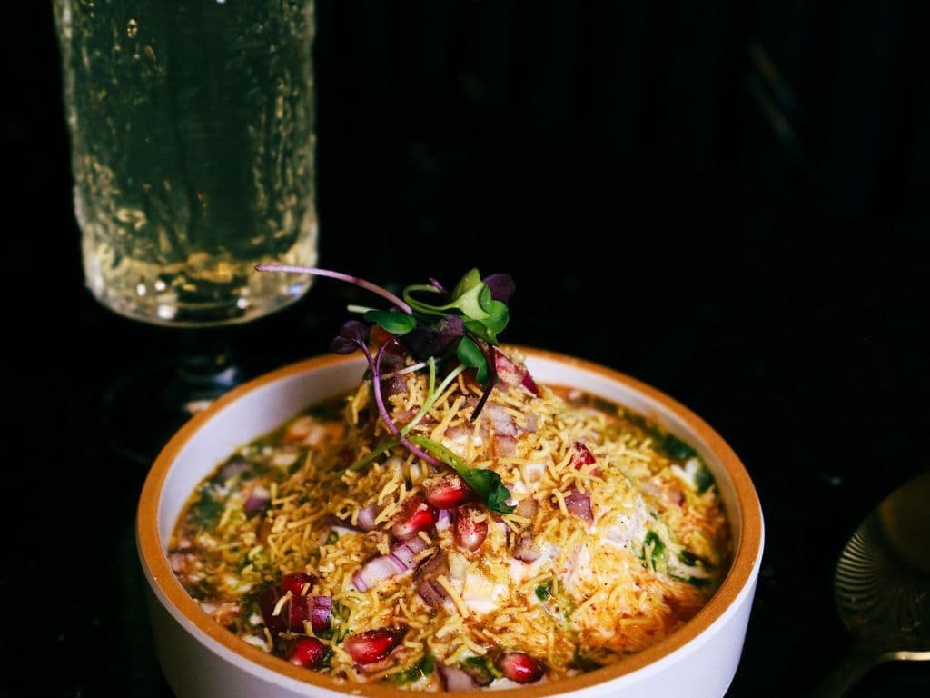 SAMOSA CHAAT
