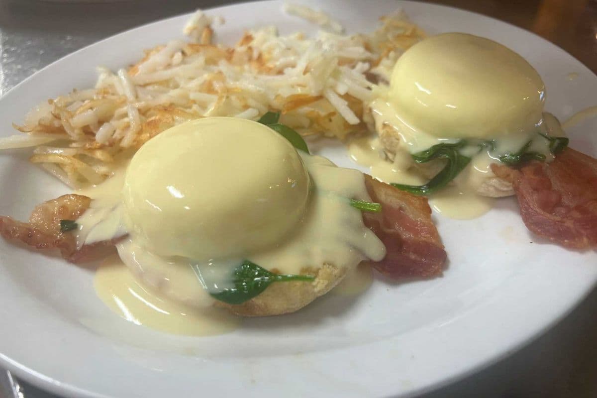 Spinach Benedict