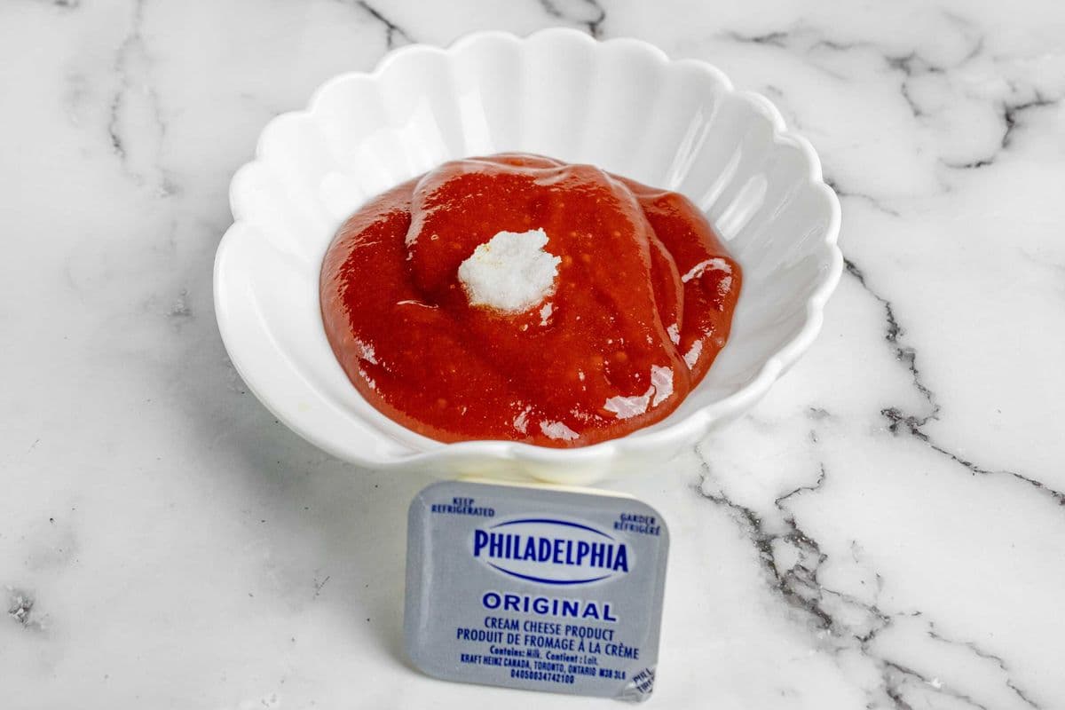 Mermelada de Guayaba con Queso/Guava Jam with Cheese