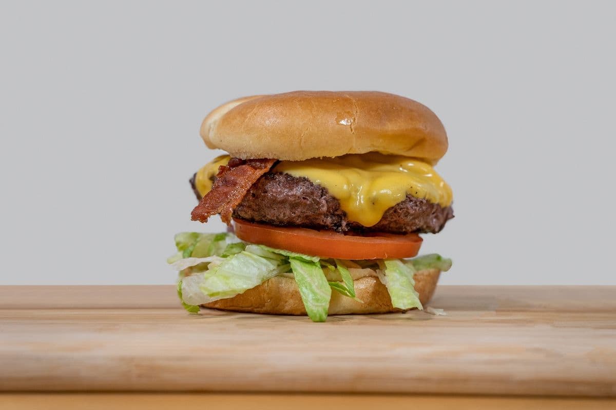 Traditionnel bacon et fromage 6 oz / Traditional Bacon and Cheese 6 oz