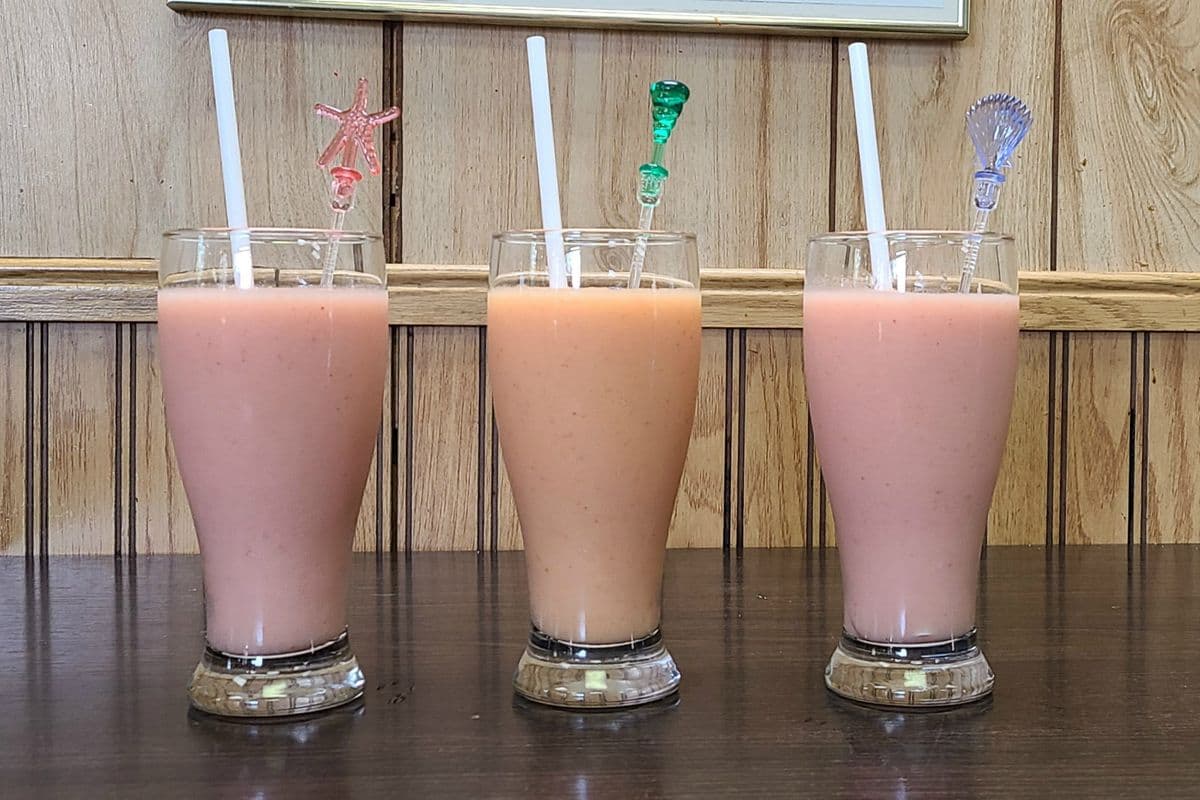 D5. Strawberry and Banana Smoothie