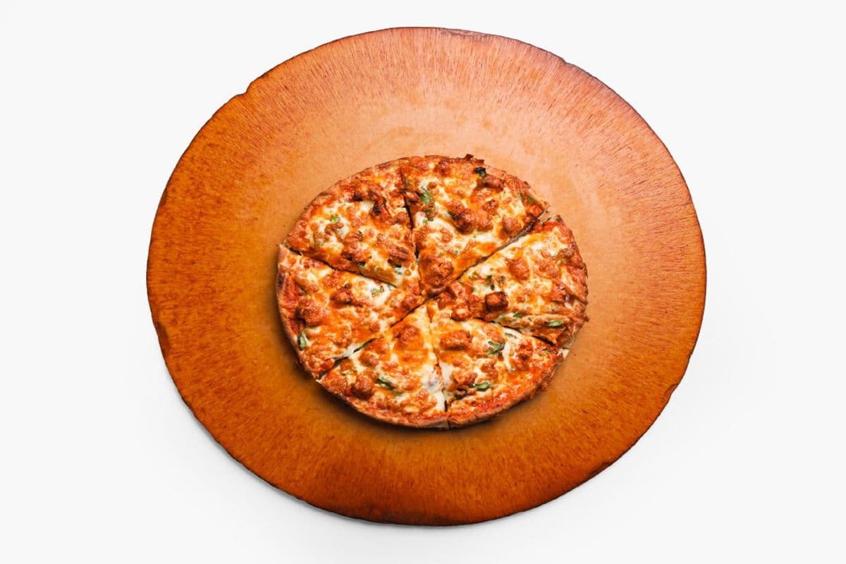 Medium Butter Chicken Pizza