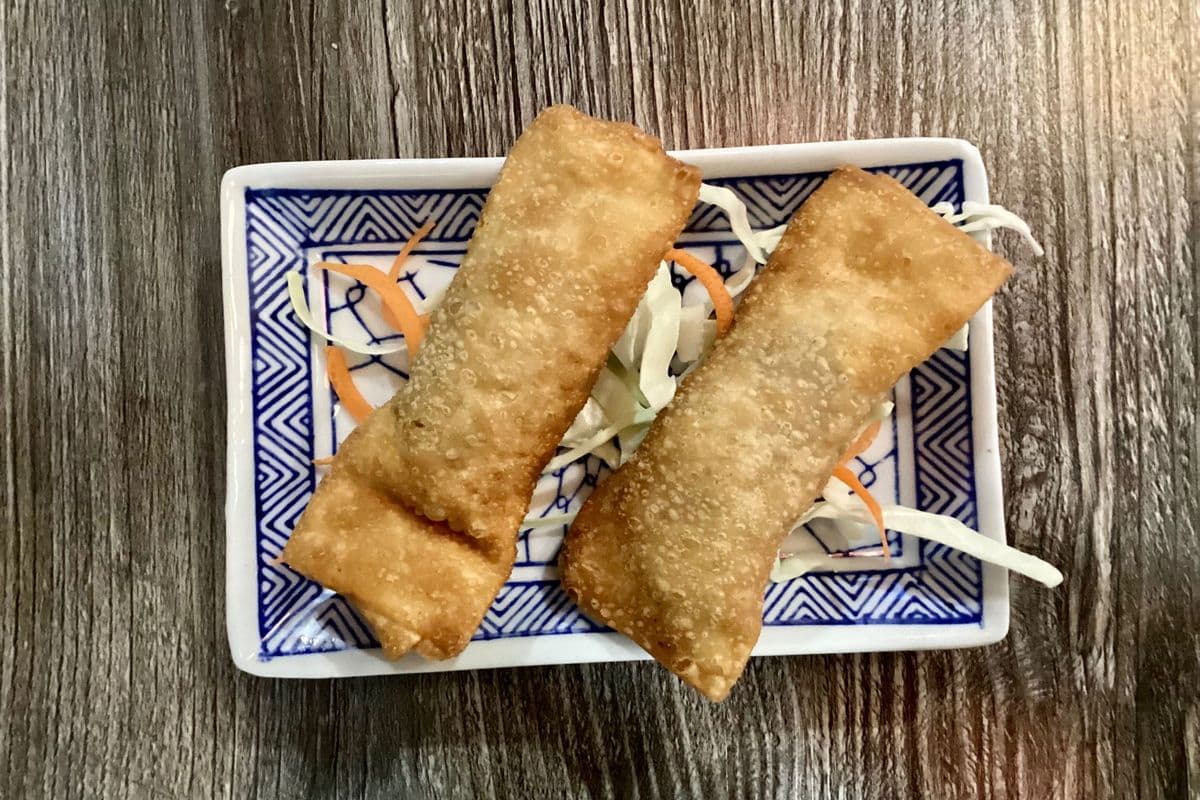 Homemade Egg Roll (1 pc)