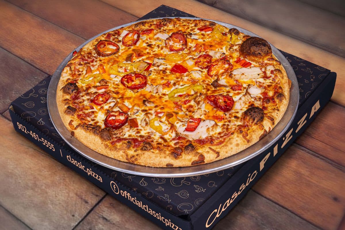12" Medium Buffalo Chicken Pizza