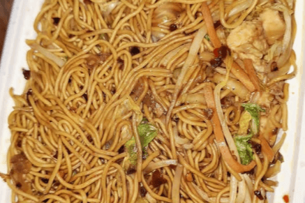 Szechuan Chicken Lo Mein