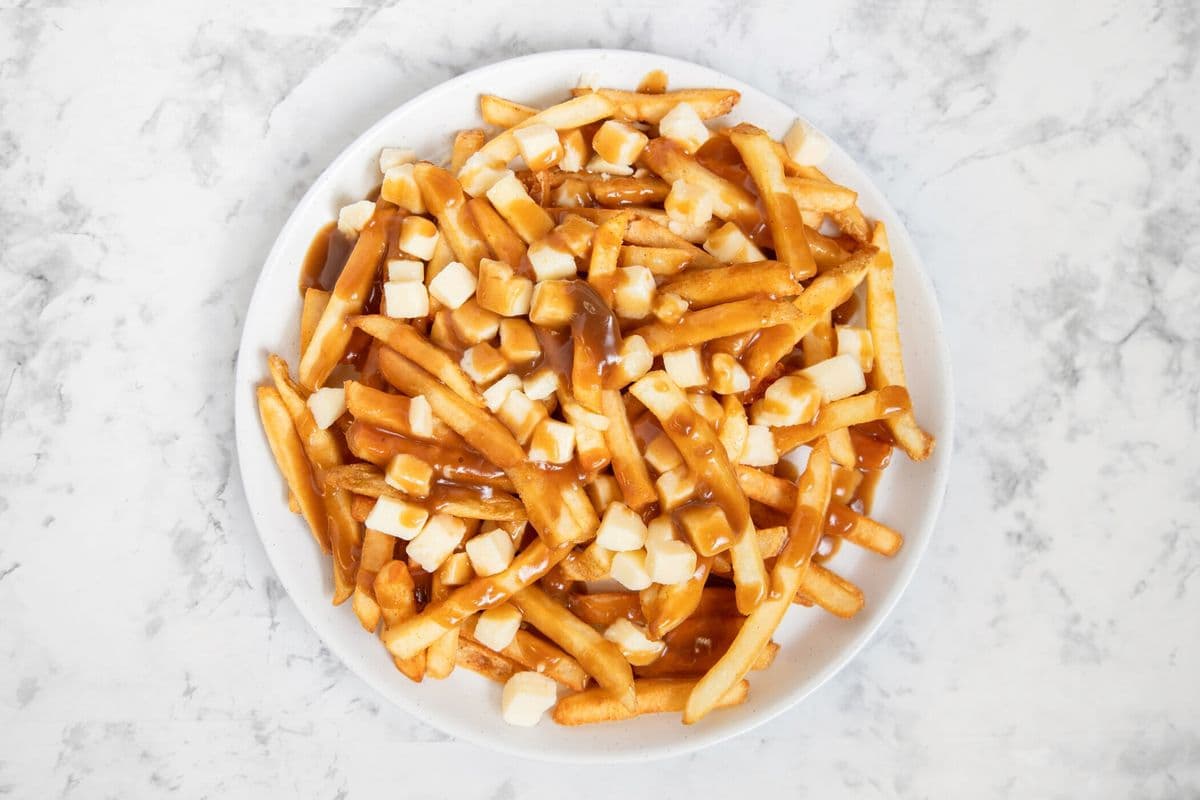 Large Poutine