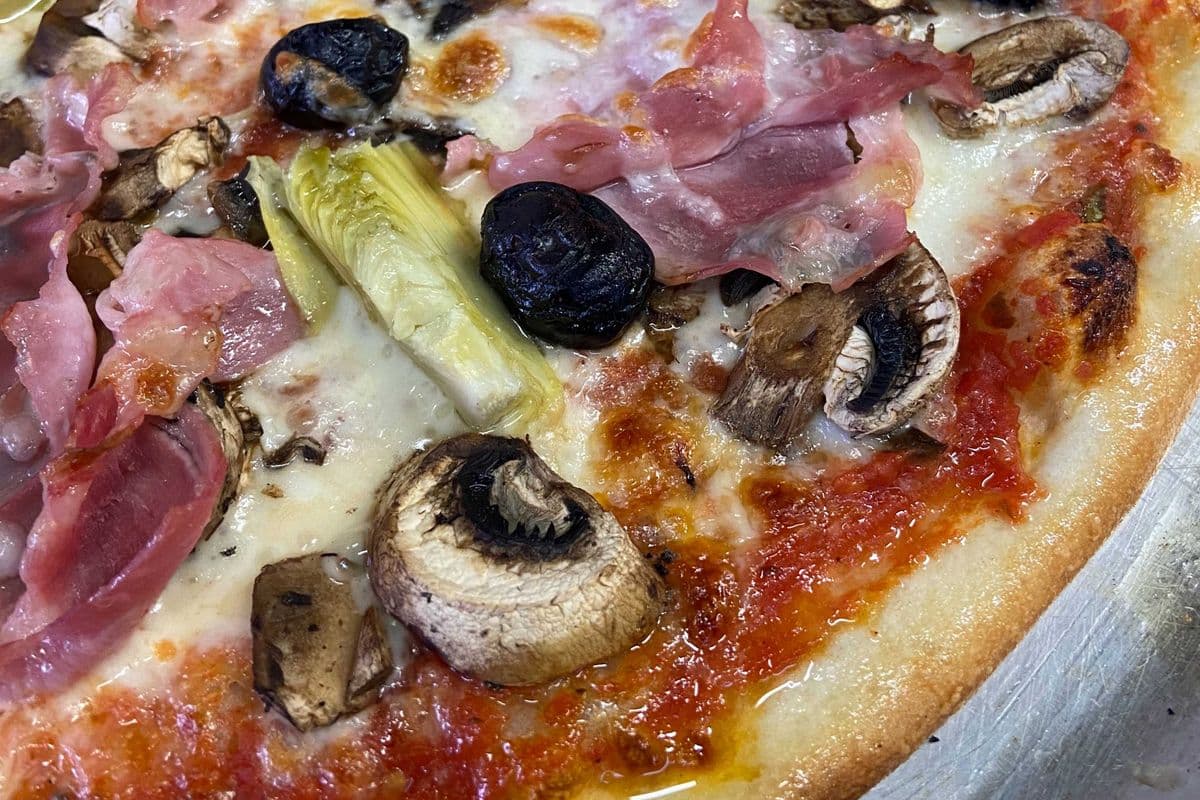 16'' Capricciosa Pizza (Large)