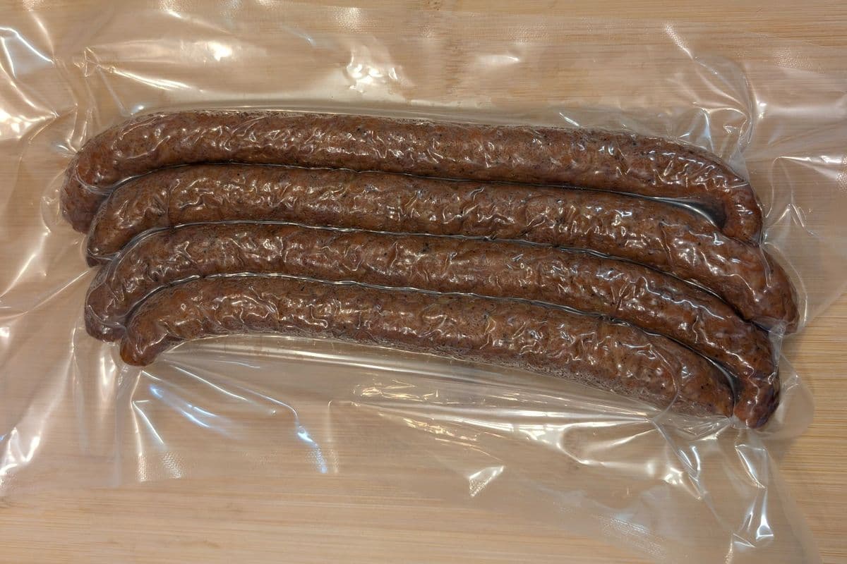 Jerky Style Pepperoni (Four Sticks per Pack)