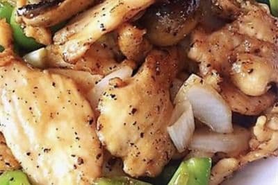 M08. Chicken with Black Pepper Sauce 黑椒鸡片