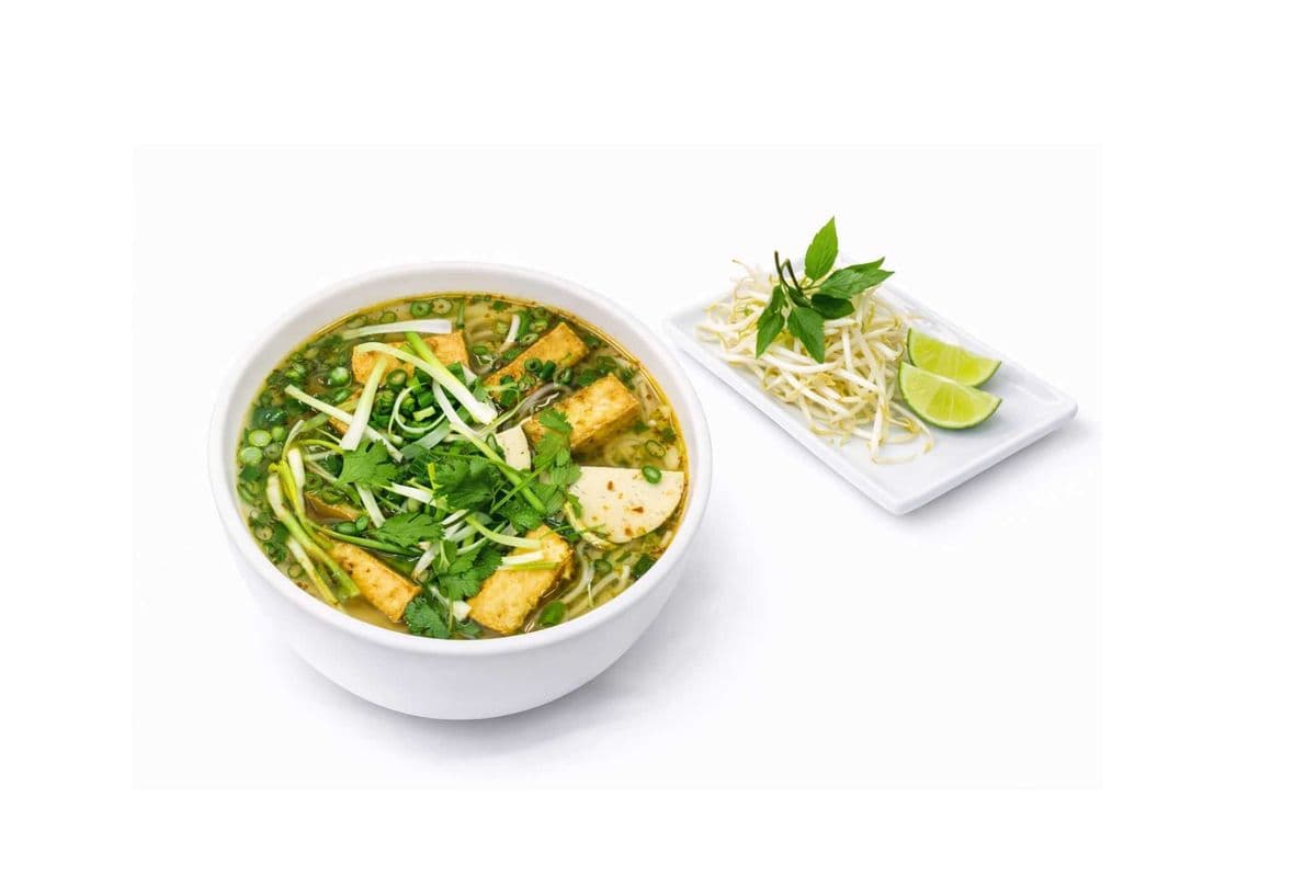 V85. Bún Huế Chay | Vegan Spicy Hue Noodle Soup