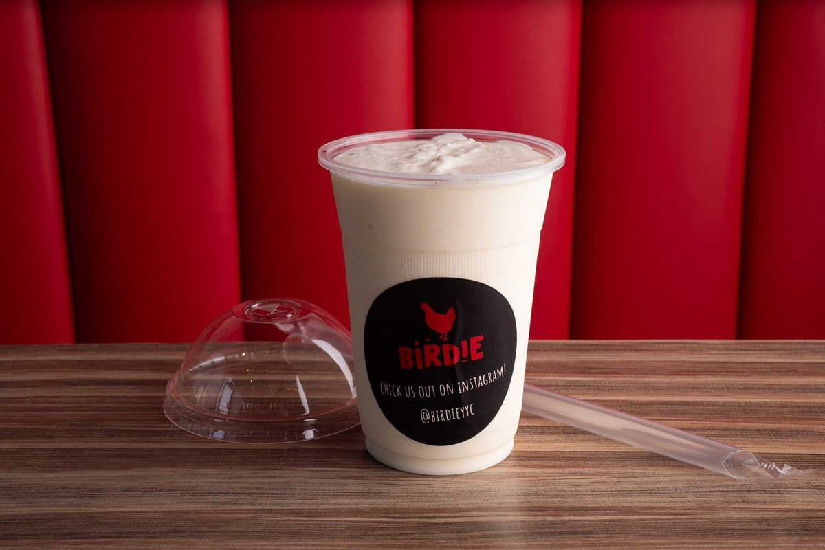 Vanilla Milkshake (16oz)