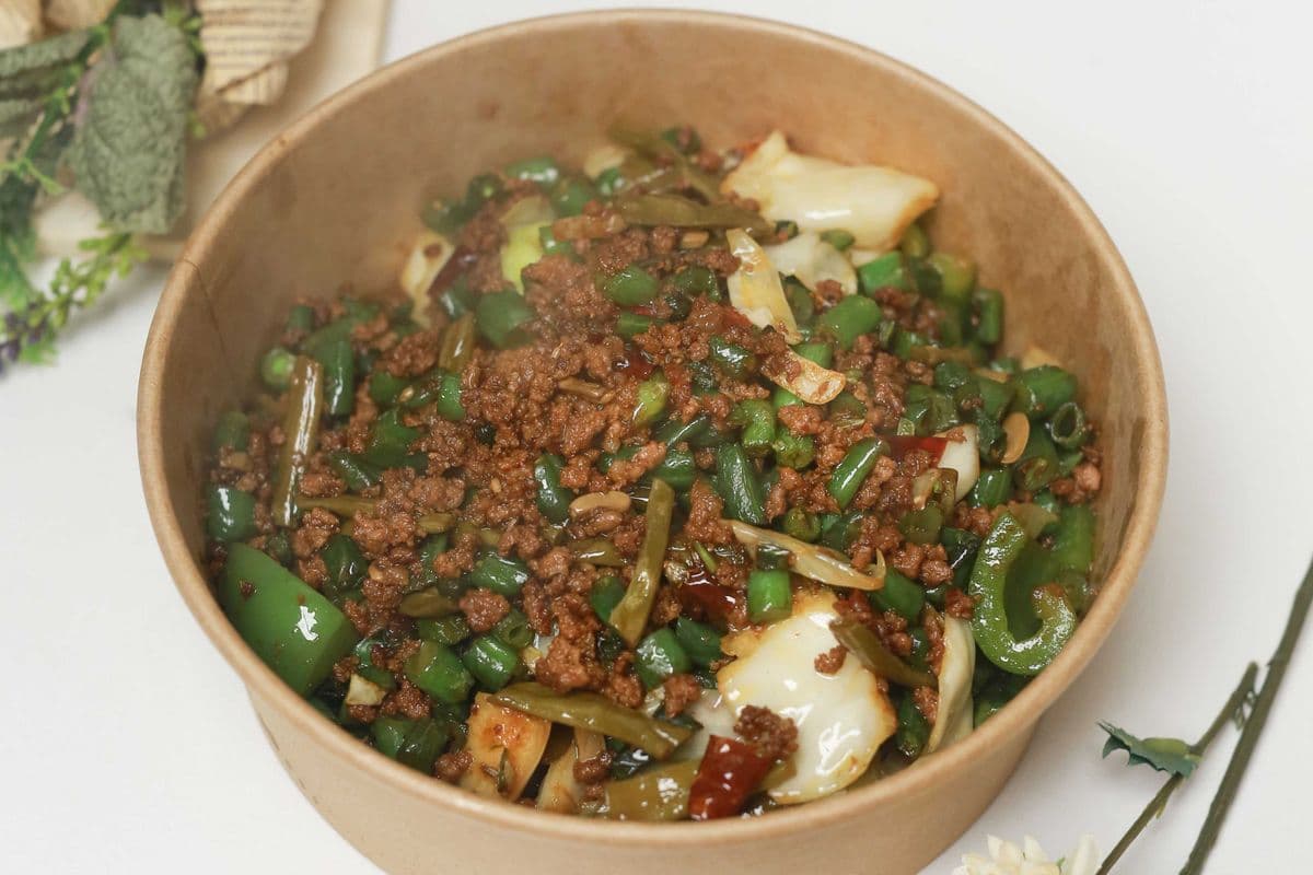 【F8】Stir-fried mince beef meat with kidney bean牛肉沫爆炒四季豆