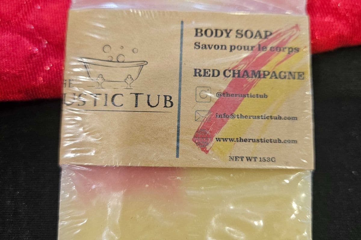 Red Champagne