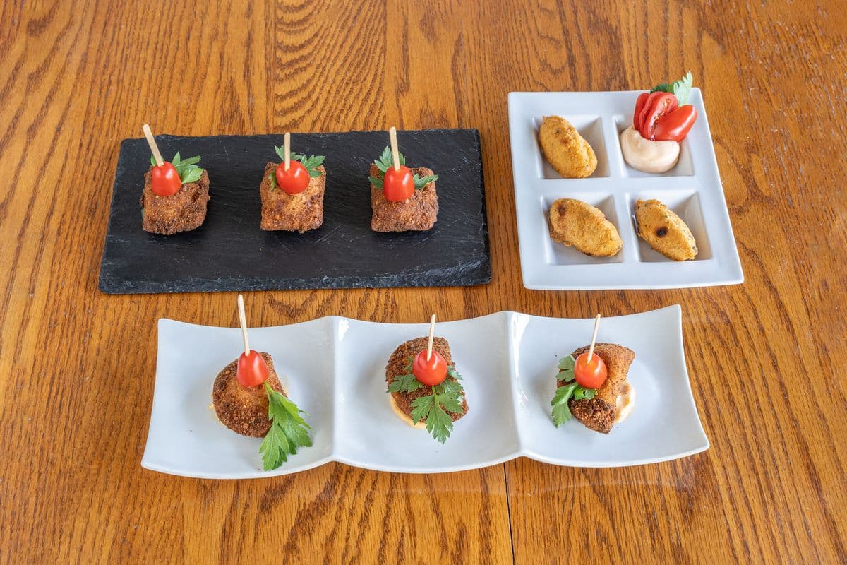 Beignets de viandes (Pasteis de carne 3 mcx)