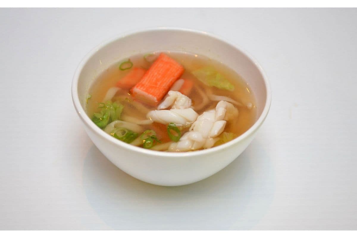 J1. Seafood Udon