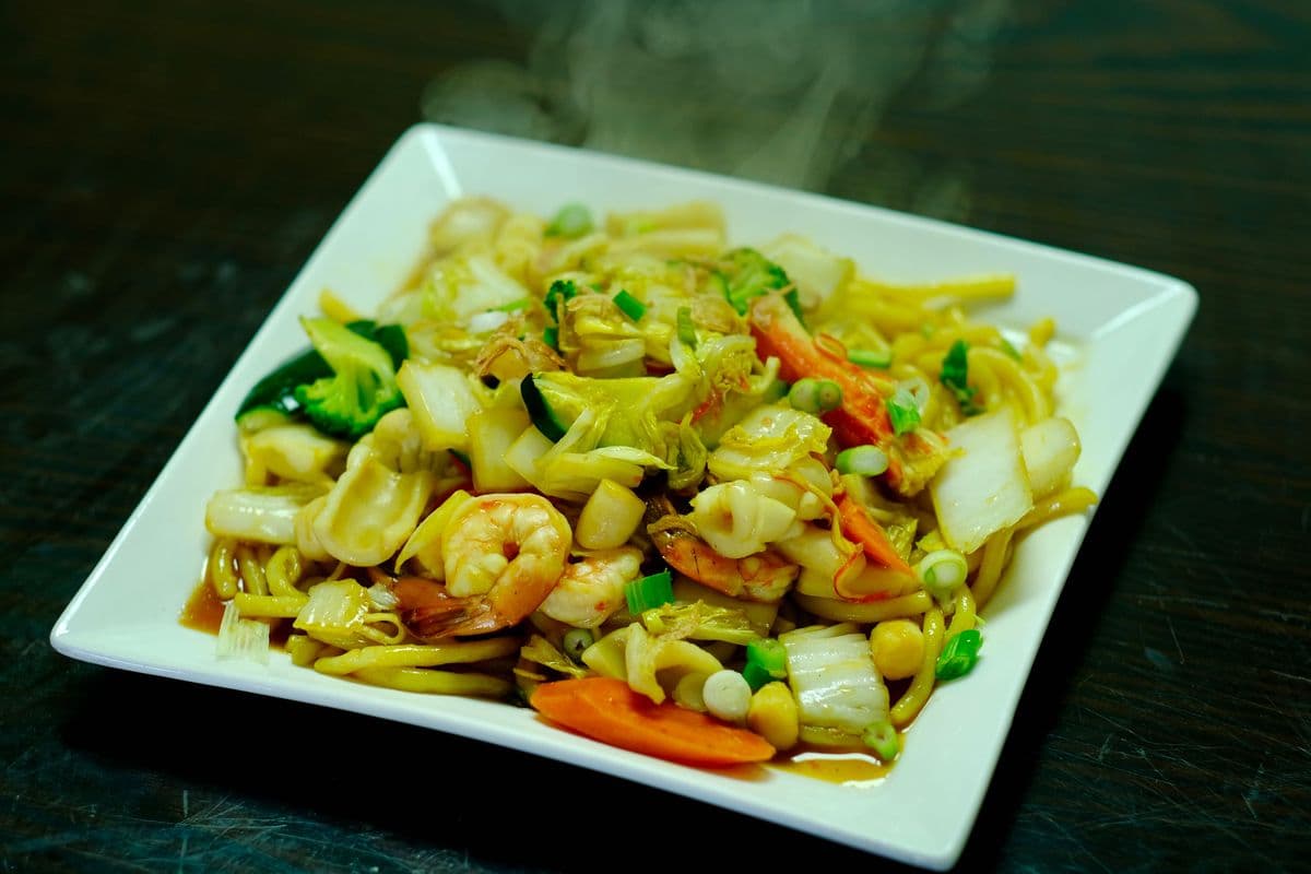 22. Saigon Stirfry / MÌ XÀO THƯỢNG HẢI