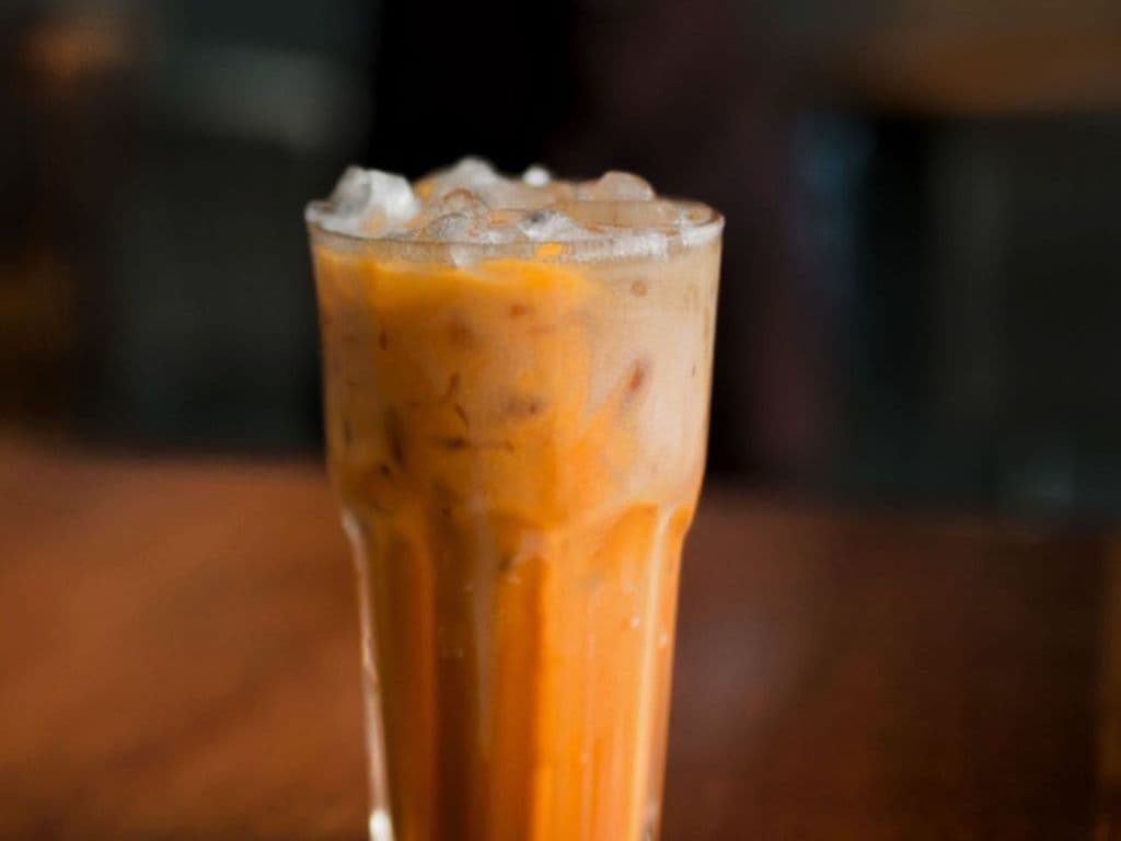 HOMEMADE THAI MILK TEA / THÉ THAÏ AU LAIT GLACÉ
