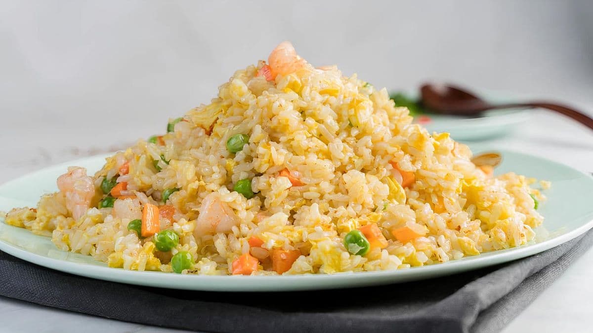 Yangzhou Fried Rice 扬州炒饭