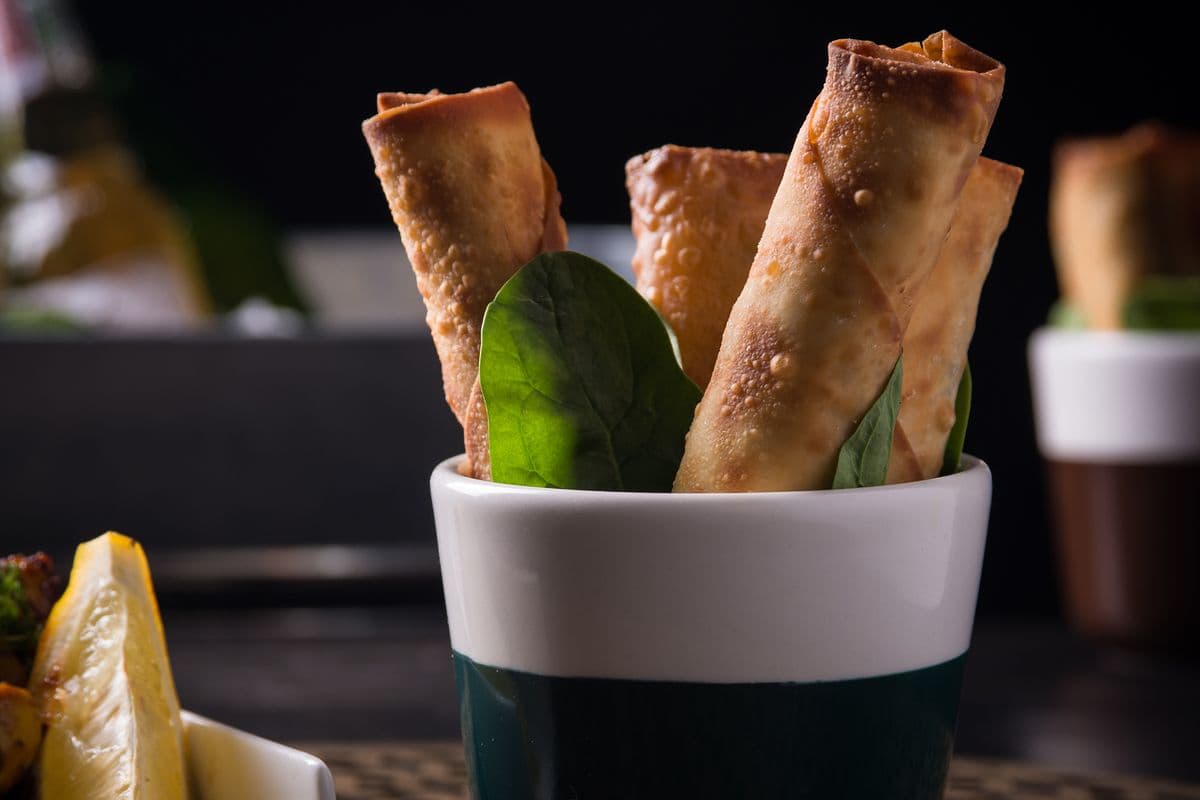 Rouleaux de pâte phyllo (quatre mcx) / Cheese Rolls (Four pcs)