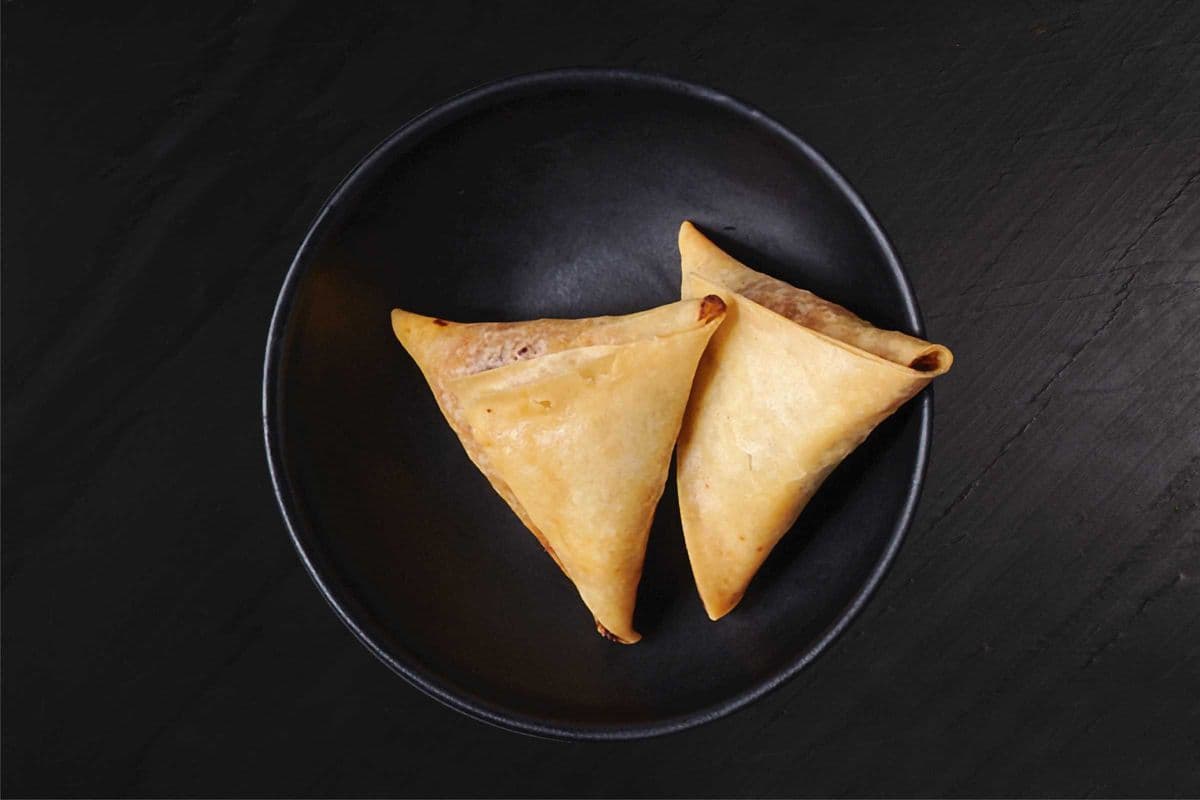 Chicken Samosa (1 pc)