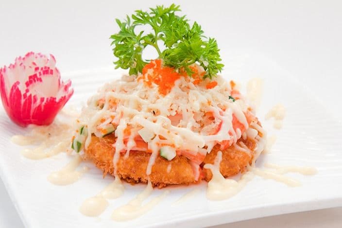 Sushi Pizza de Salade d'Imitation Crabe(1mc)/Imitation Crab Salad Pizza (1pc)