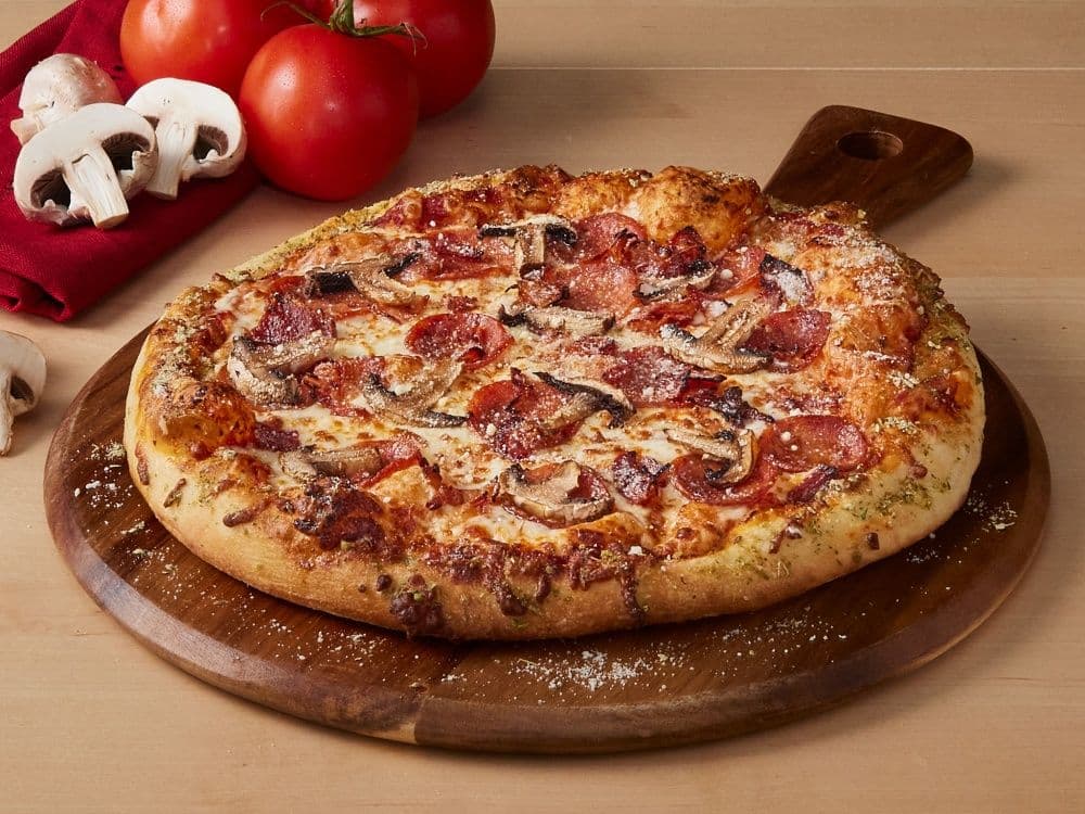 The Ultimate Canadian Pizza
