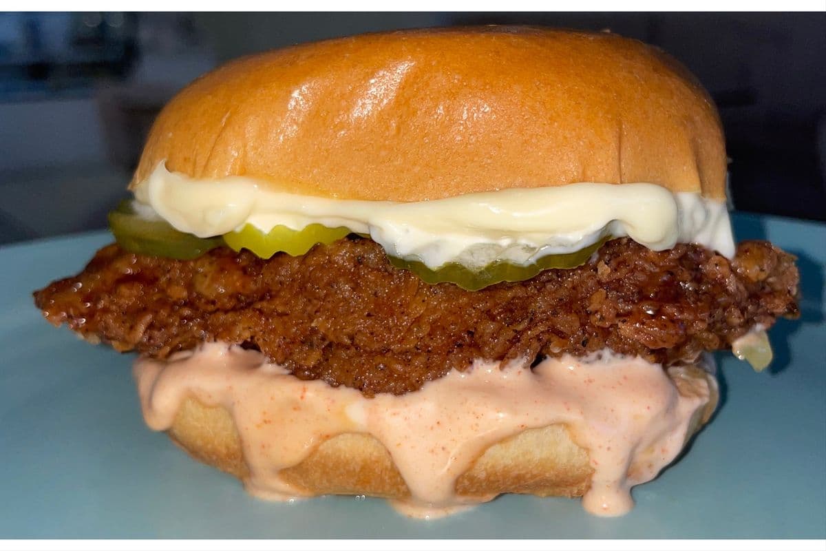 Classic Chick'n Sandwich