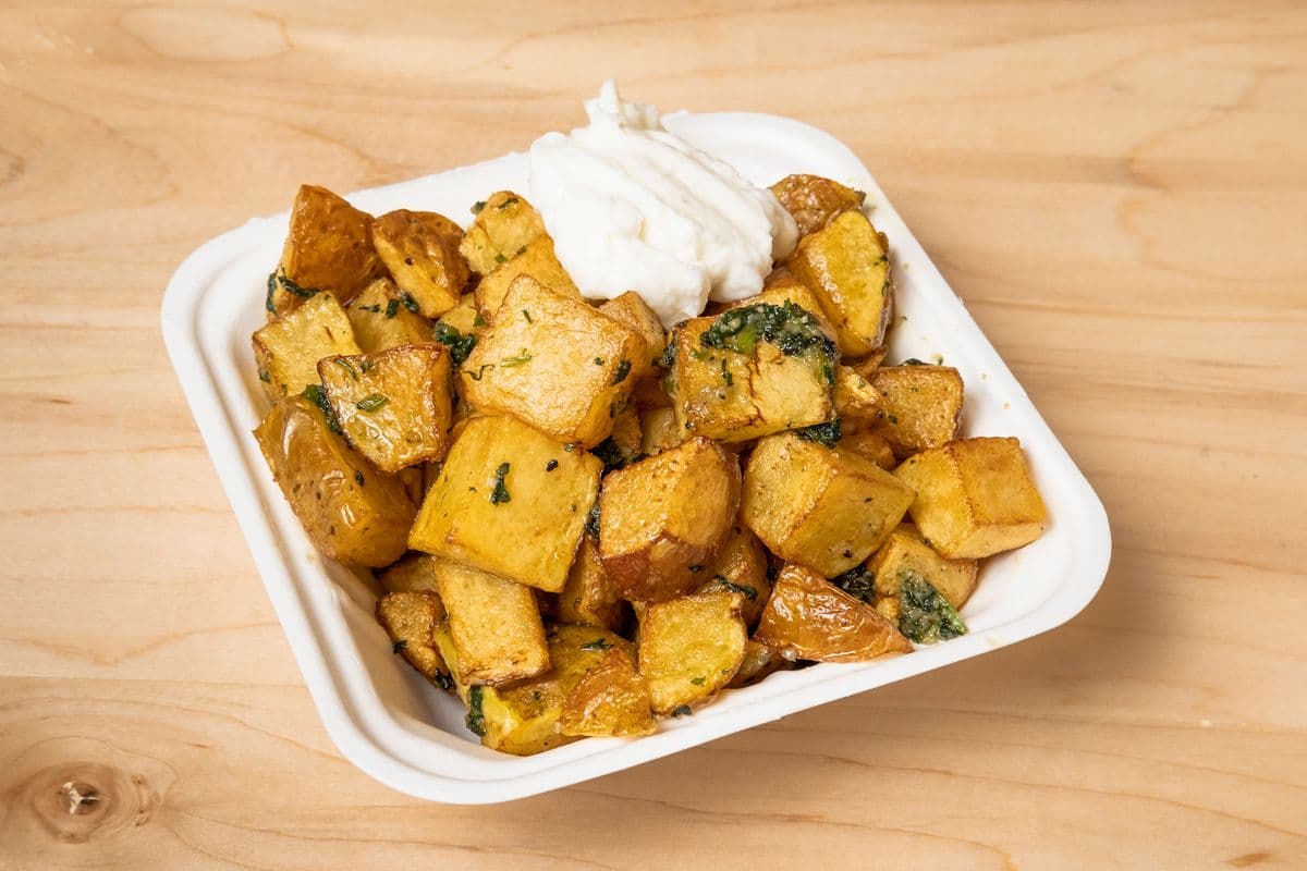 Garlicky Potatoes