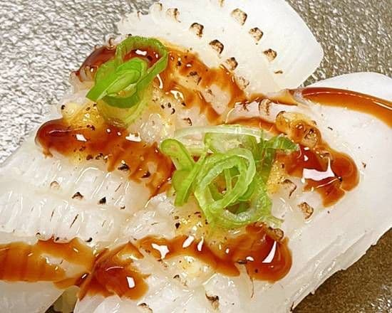 Aburi Cuttlefish (2pcs) / 炙烧墨鱼(2条)