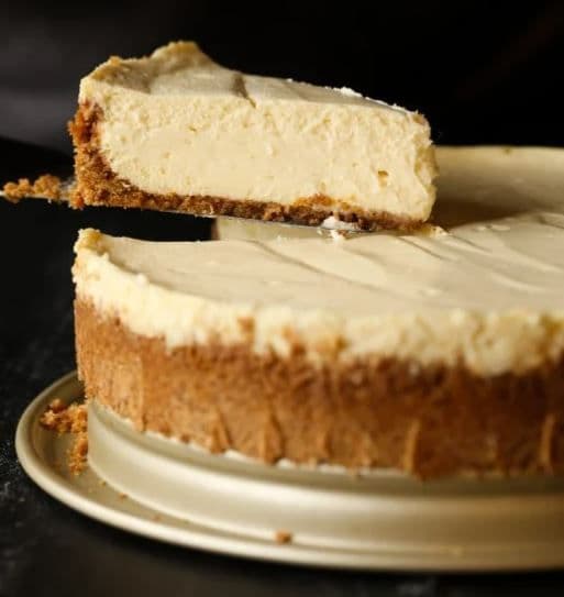 Full 10 Inches Round Plain Nice Style Cheesecake