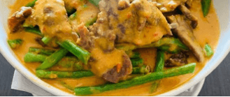 B06. Yellow Beef Curry