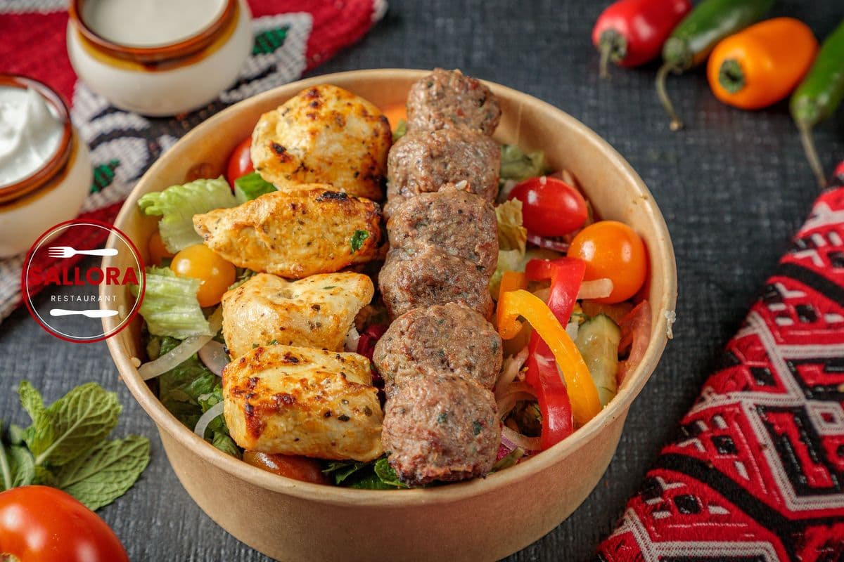 Mix BBQ Salad Bowl