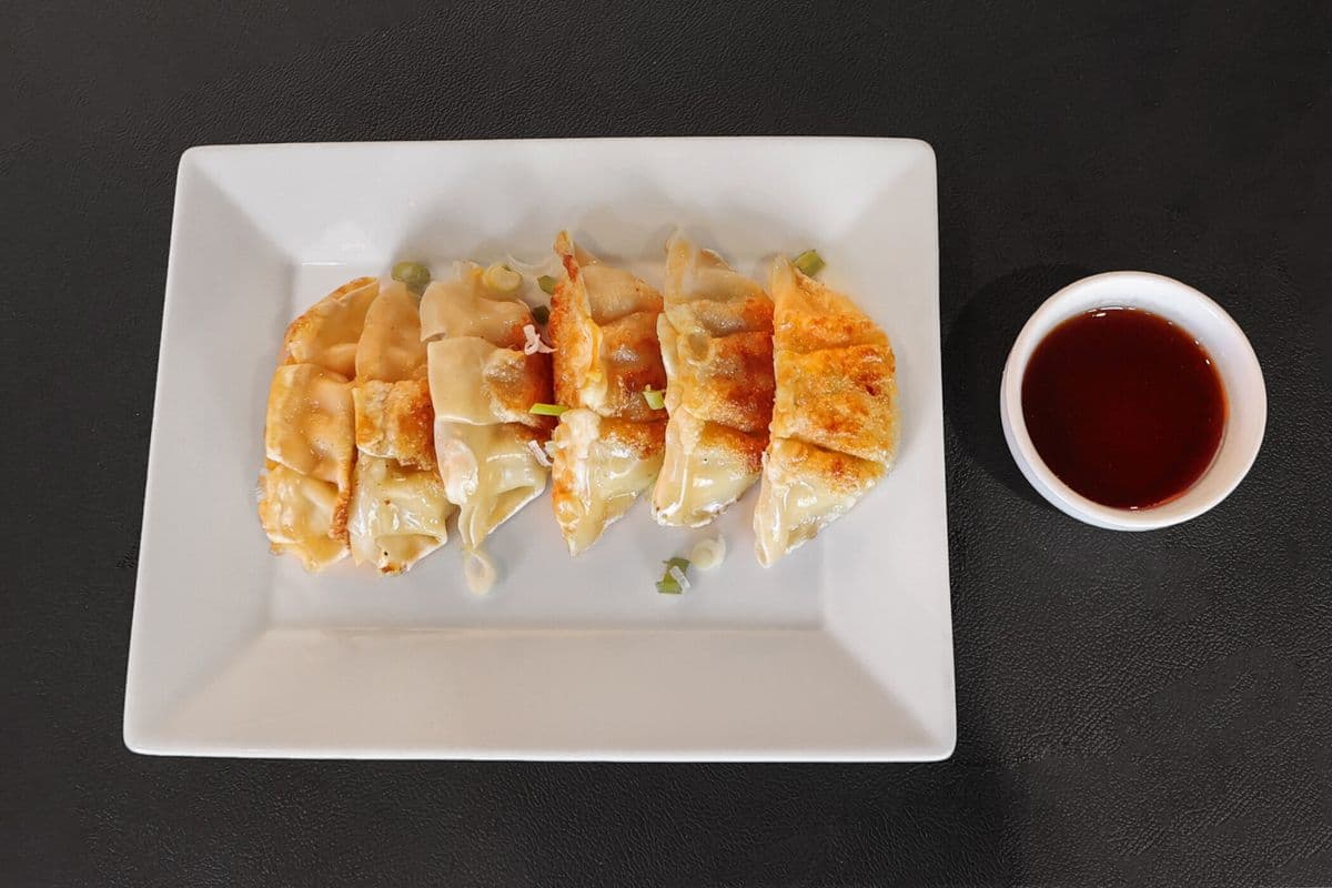 Gyoza (6 pcs)