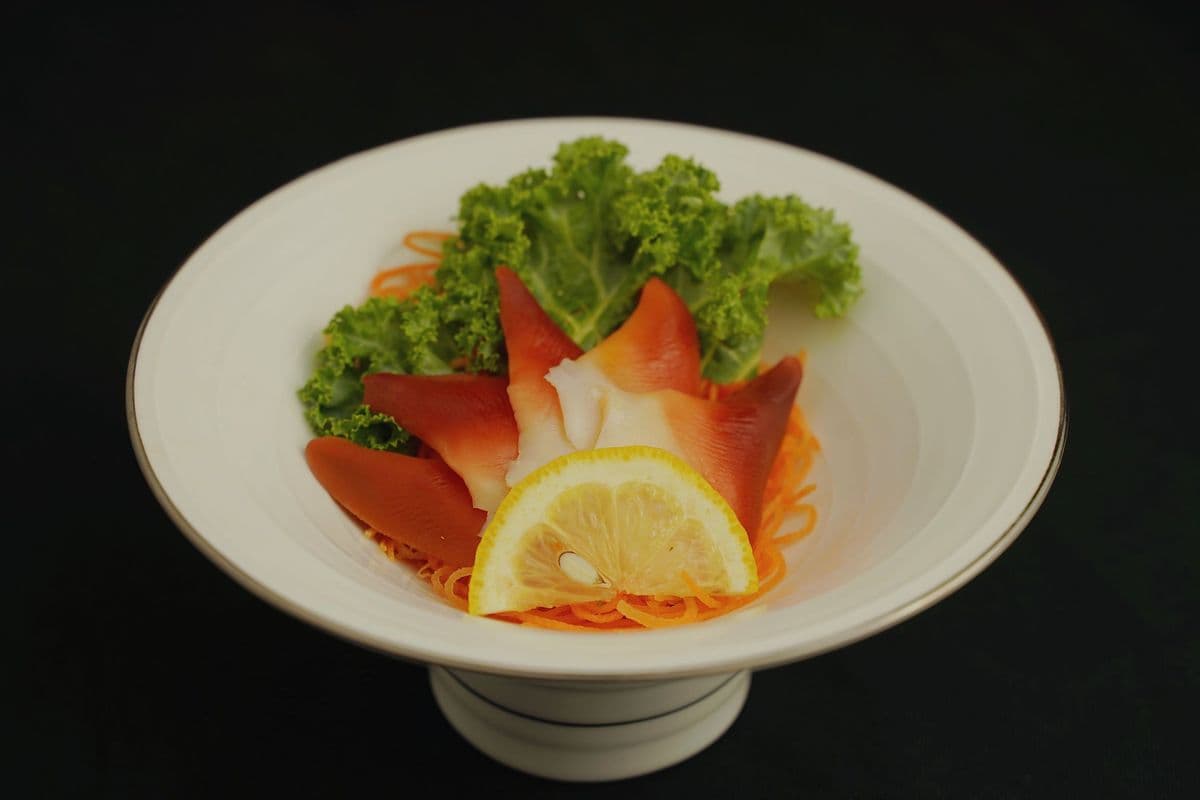 Surf Clam Sashimi (3 pcs)