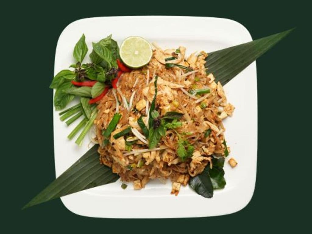 Chef Mo Tom Yum Pad Thai