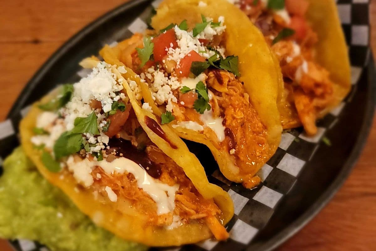 Crispy Chicken Tinga Tacos