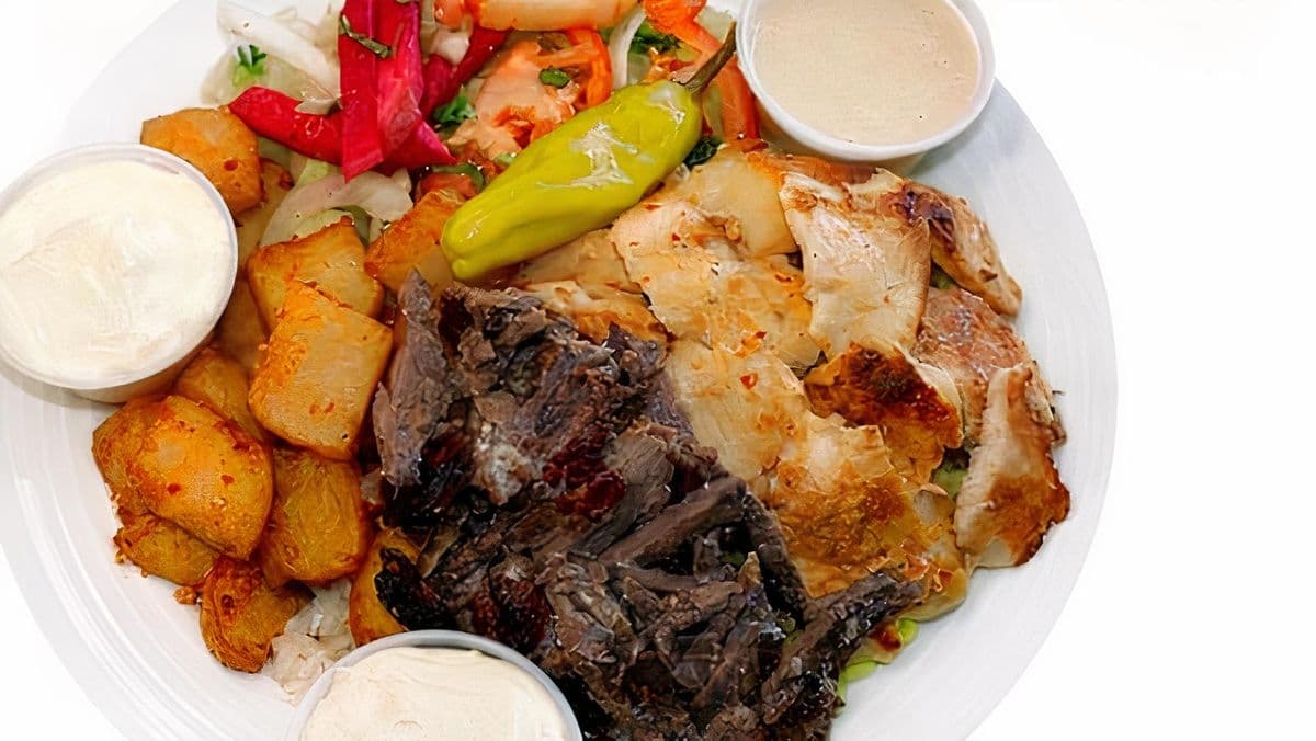 Spéciale assiettes pour 2 (avec 2 boissons)