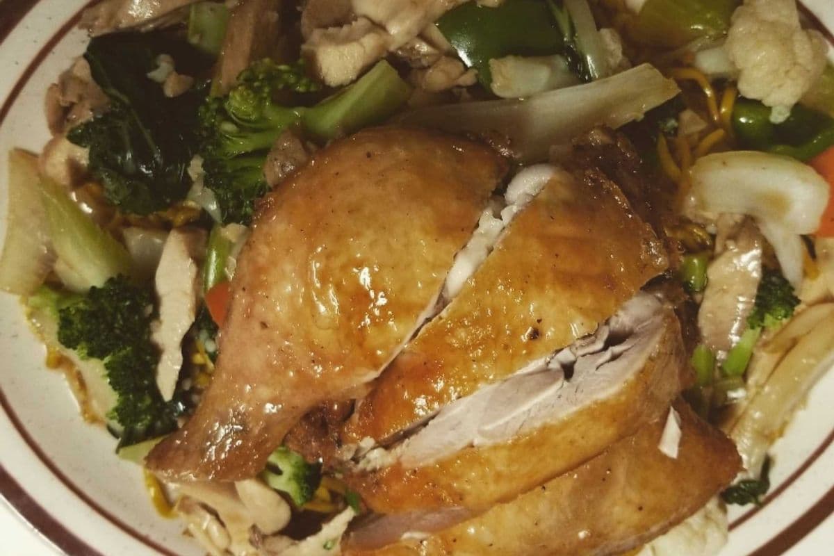 Special Chicken Chow Mein