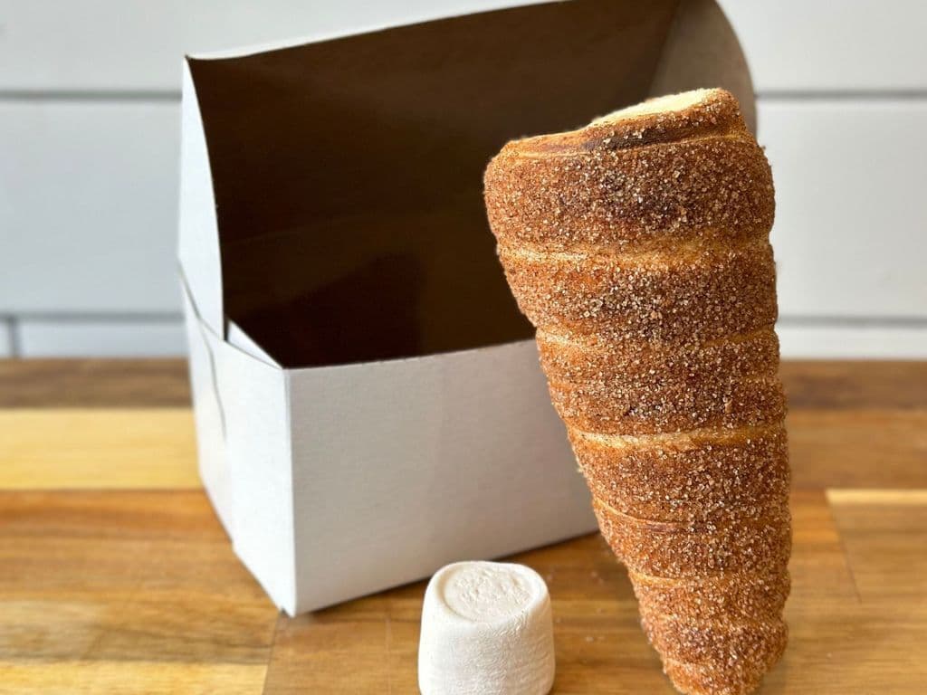 Cinnamon Cone