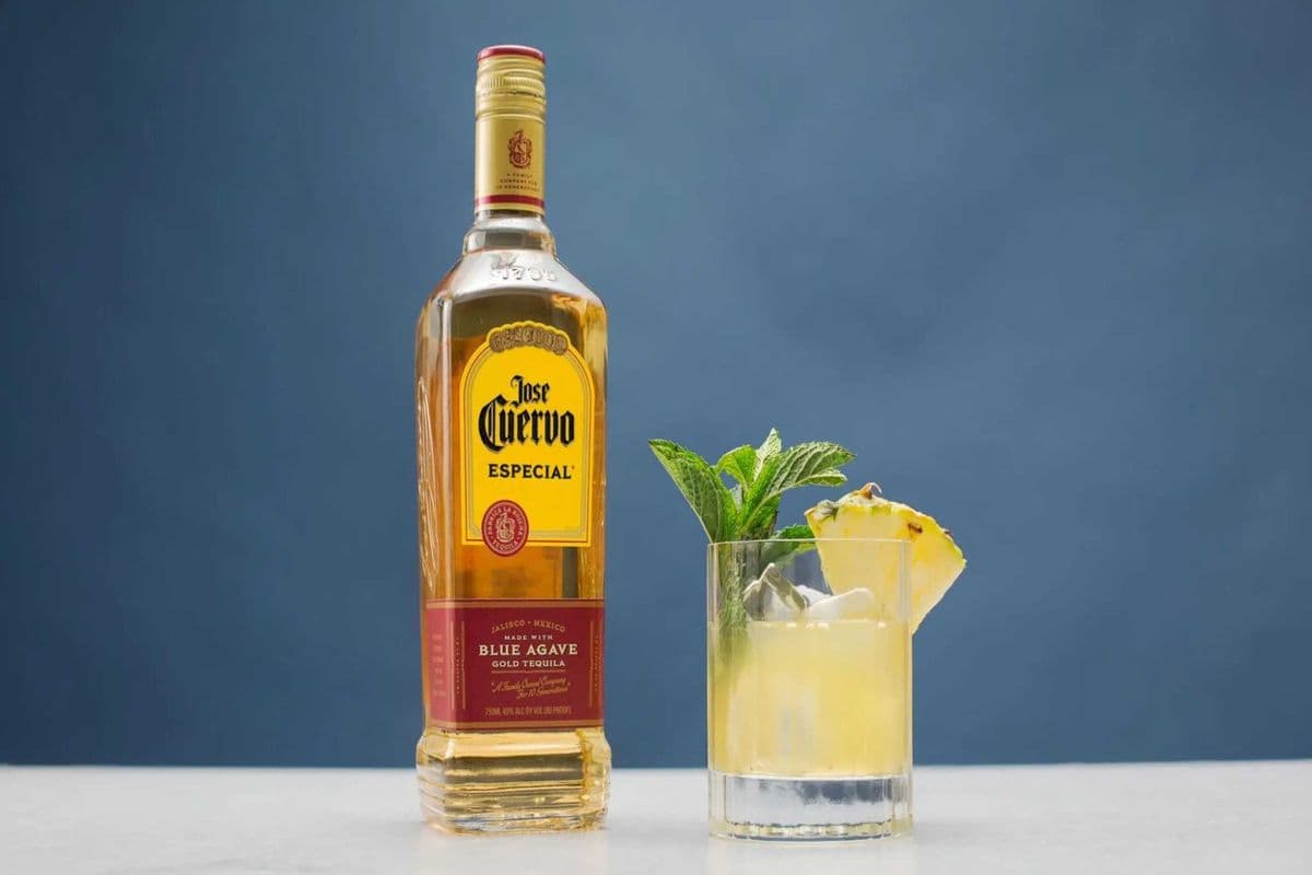 JOSE CUERVO ESPECIAL GOLD 750ML (1 x 750ML )