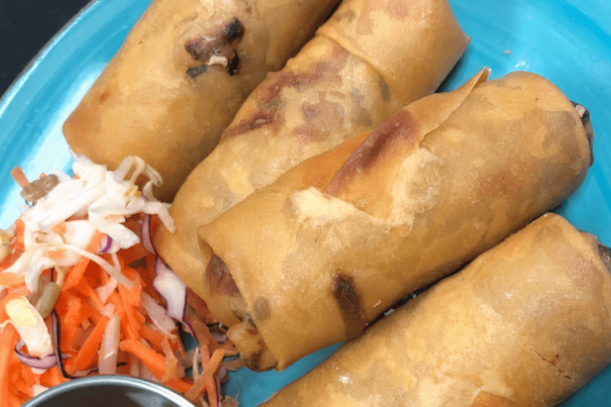 Vegetable Spring Rolls ( 4 pcs)