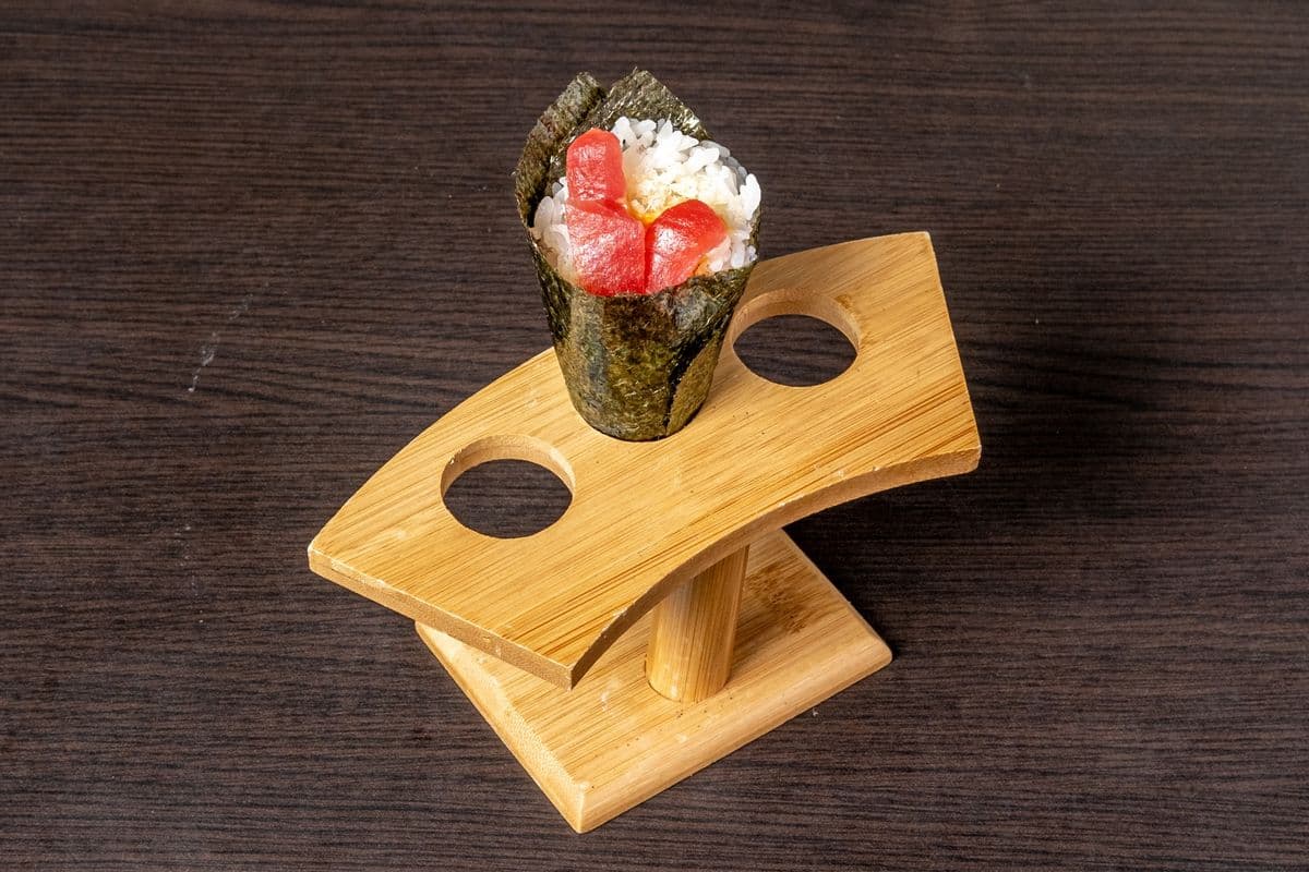 Tuna (Maguro) Hand Roll(1pc)