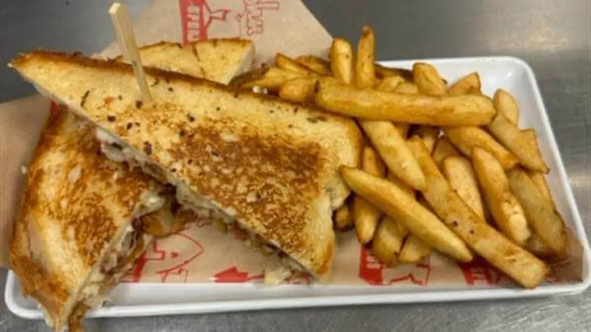 French Onion Grilled Cheese