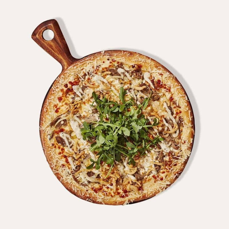 Moyennee (12 po) Pizza blanche porchetta effilochée / Medium (12 in) Pulled Porchetta White Pizza