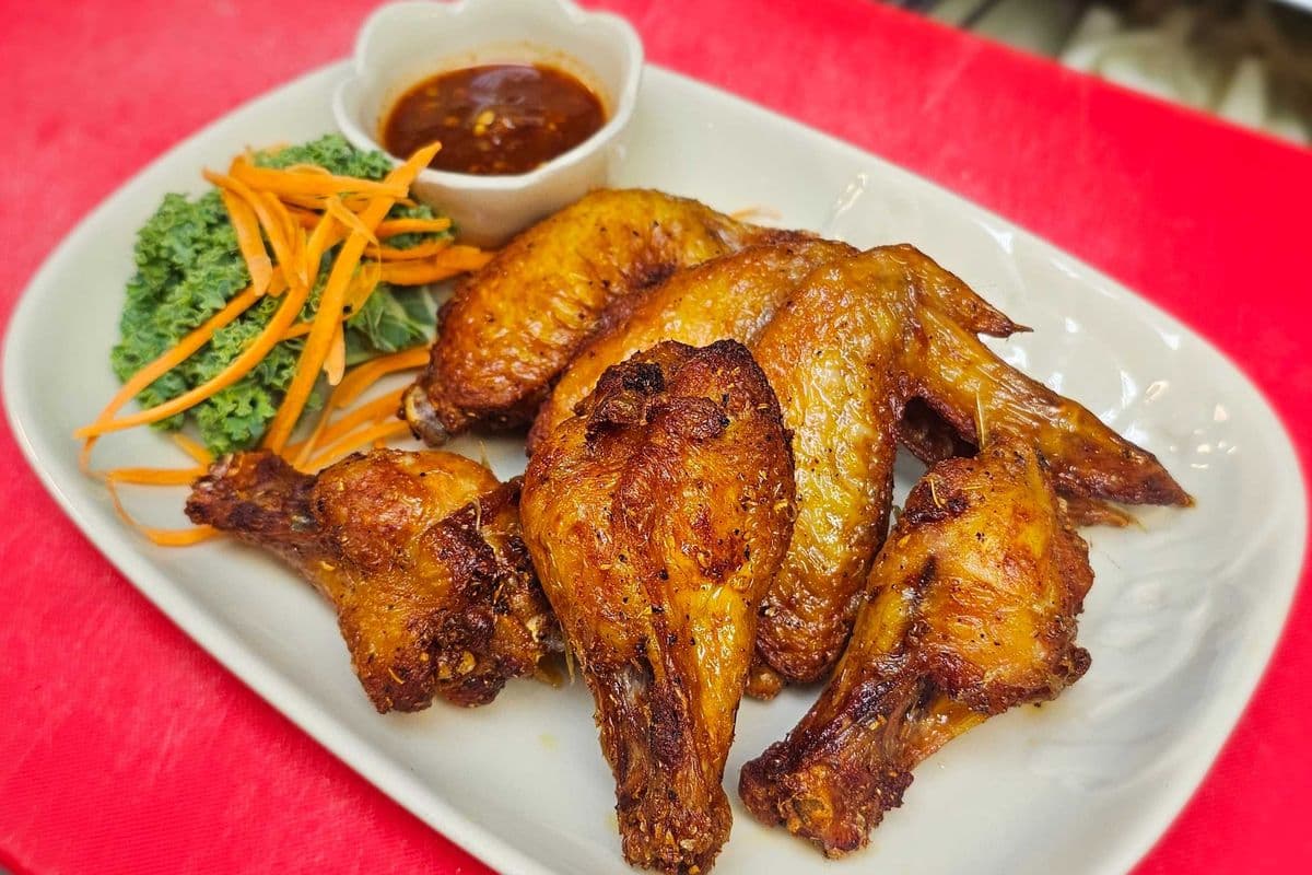 1. Singha Wings (6 Pcs)