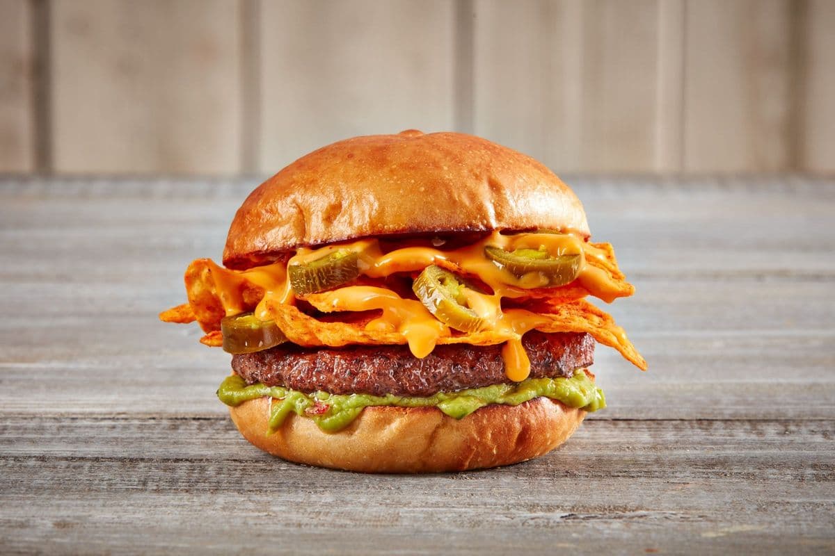 Queso Crunch Burger