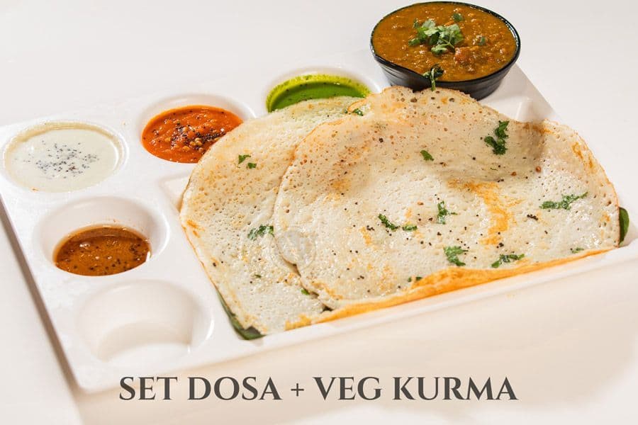 Set Dosa +Veg Kurma